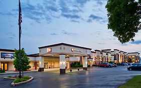 Best Western Plus Milwaukee Airport Hotel & Conference Ctr